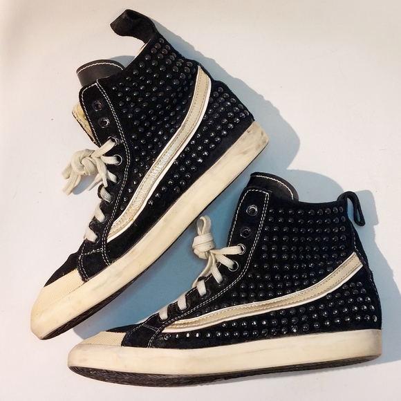 Primabase black suede & leather studded hi-top sneakers, EU40, EUC - Picture 3 of 16